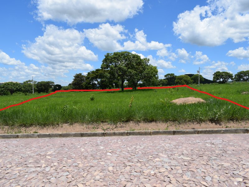 Terreno à venda Centro com 900m² e 1 quarto por R$ 180.000 - 1651015708-4.jpg