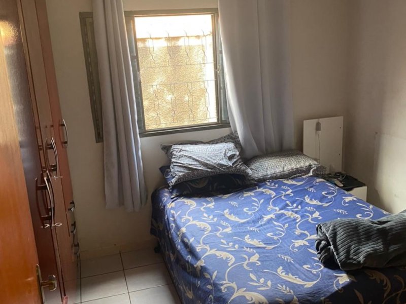 Casa à venda Jardim das Estacoes (Vila Xavier) com 207m² e 3 quartos por R$ 290.000 - 33707597-inbound8591973761745933511.jpg