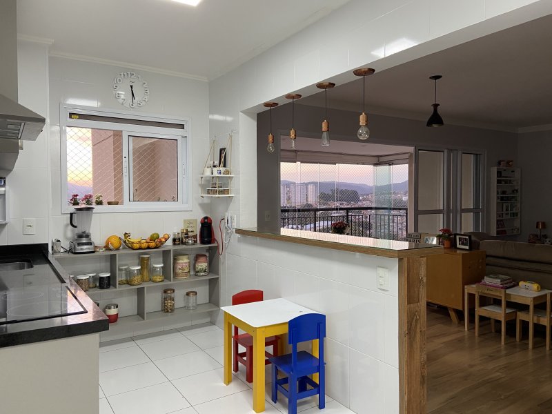 Apartamento à venda Picanço com 121m² e 3 quartos por R$ 1.000.000 - 1311192543-cozinha.jpg
