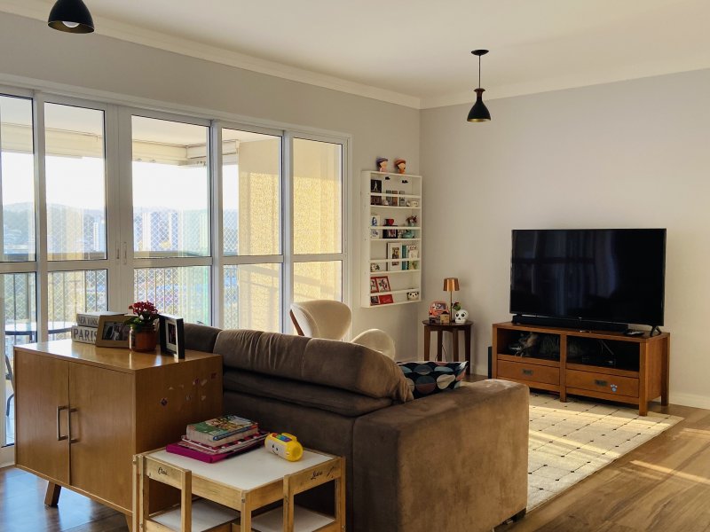 Apartamento à venda Picanço com 121m² e 3 quartos por R$ 1.000.000 - 298052242-sala-tv.jpg