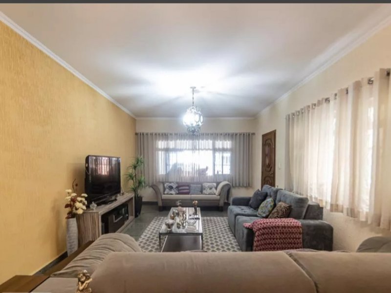 Casa à venda Vila Ivone com 210m² e 3 quartos por R$ 900.000 - 56888843-inbound2548246970617650797.jpg