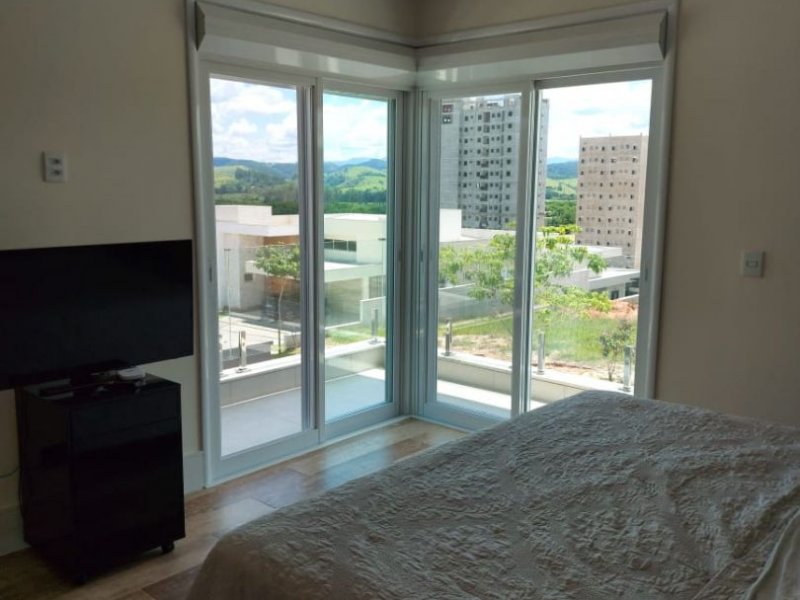 Casa de condomínio à venda Urbanova com 308m² e 4 quartos por R$ 1.680.000 - 539001897-7a58c21f-ae31-4338-9f9e-14d76d8f1720.jpg