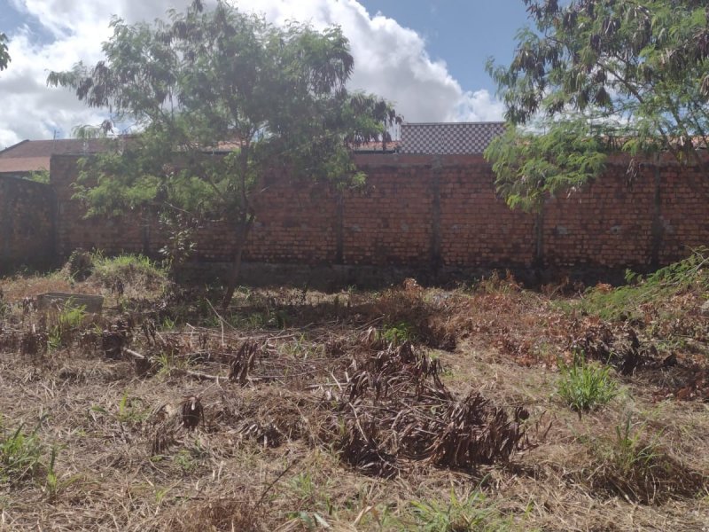 Terreno à venda Cohaserma II com 360m² e 1 quarto por R$ 210.000 - 197363932-img-20210608-wa0004.jpg