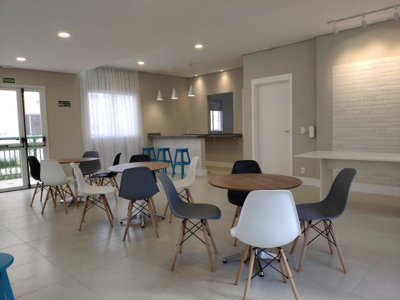 Apartamento à venda Parque Bristol com 41m² e 2 quartos por R$ 240.000 - 1038685574-salao-de-festas.jpeg