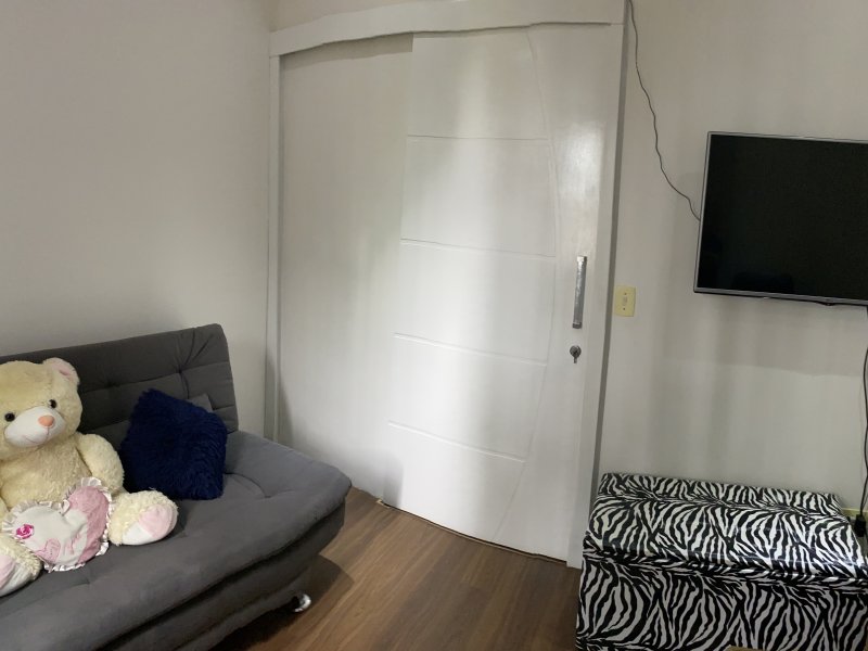 Casa de condomínio à venda Jardim Guarujá com 64m² e 2 quartos por R$ 300.000 - 1240428422-ca5e8796-6474-4557-a0dc-080e88115538.jpeg