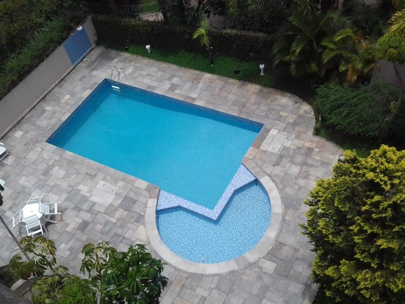 Apartamento à venda Vila Andrade com 176m² e 4 quartos por R$ 595.000 - 2093644531-24-area-piscinas.jpg