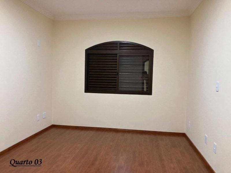 Apartamento à venda Vila Alzira com 122m² e 4 quartos por R$ 585.600 - 564121988-11.JPG