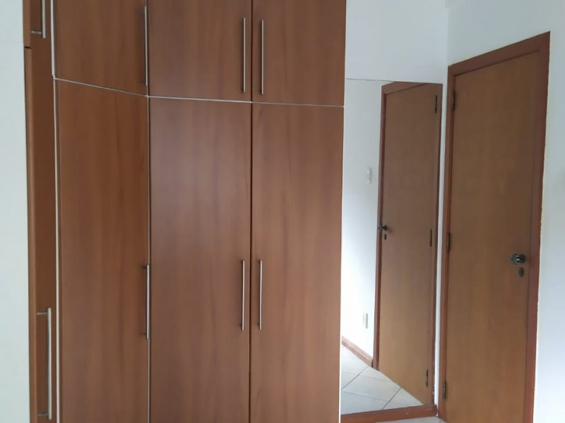 Apartamento à venda Tijuca com 41m² e 1 quarto por R$ 275.000 - 1330188757-armario-quarto-2.jpg