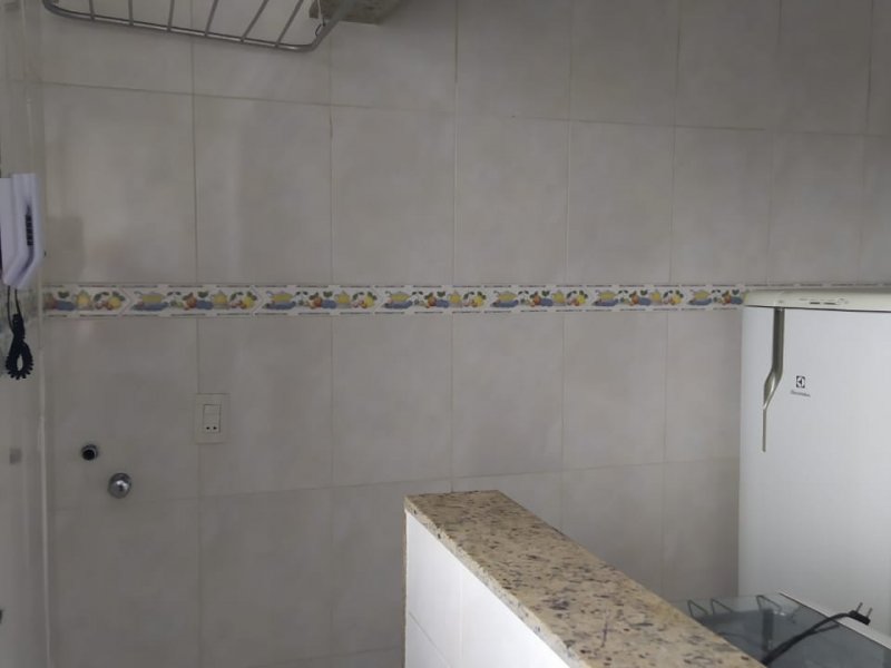 Apartamento à venda Tijuca com 41m² e 1 quarto por R$ 275.000 - 1452626519-area-de-servico.jpg