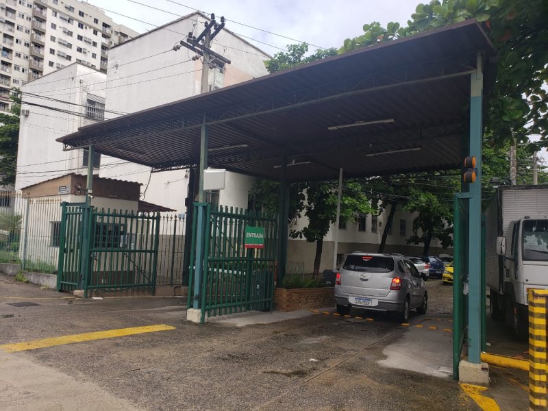 Apartamento à venda Del Castilho com 57m² e 3 quartos por R$ 290.000 - 1510194558-whatsapp-image-2021-04-22-at-12.jpeg