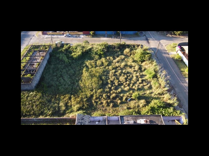 Terreno à venda Jd Guarau com 360m² e 1 quarto por R$ 100.000 - 1324717403-4.jpg