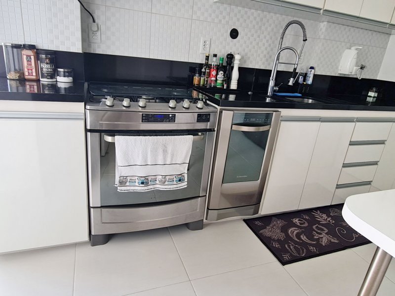 Apartamento à venda Engenho de Dentro com 99m² e 3 quartos por R$ 550.000 - 522923198-cozinha05.jpg