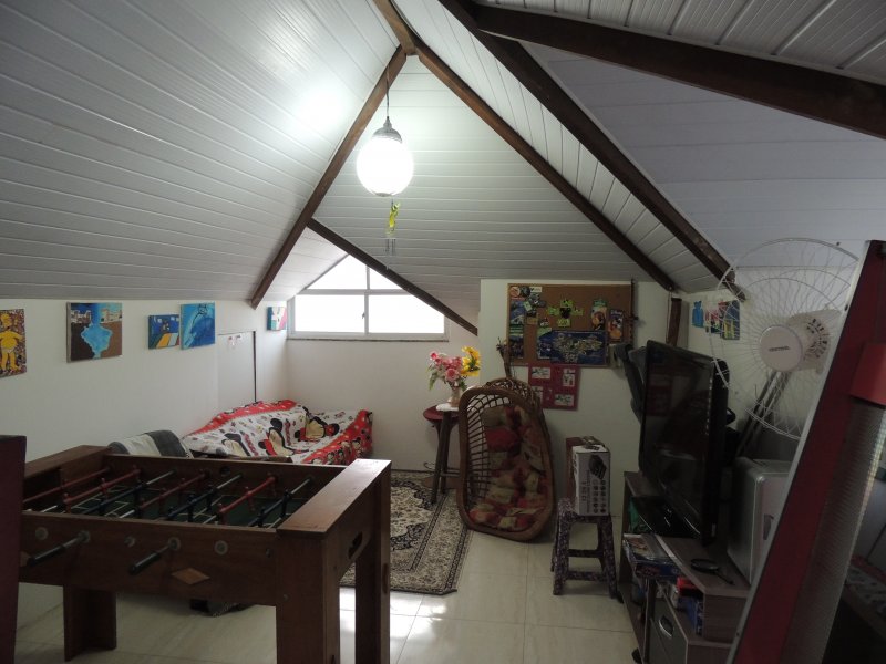 Casa de condomínio à venda Vargem Pequena com 190m² e 4 quartos por R$ 550.000 - 1446337516-sotao-1.JPG