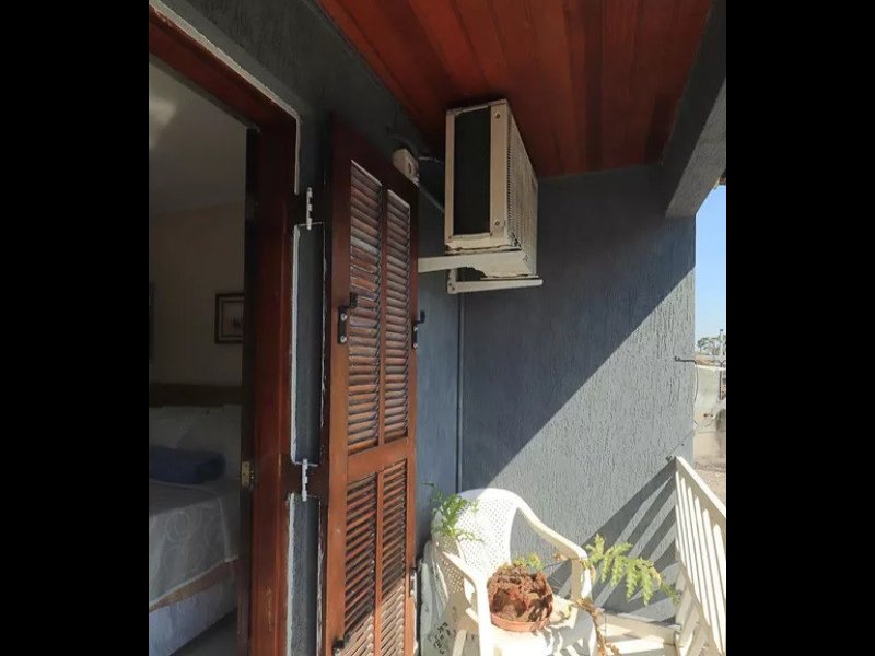 Casa à venda Vila Scarpelli com 122m² e 2 quartos por R$ 500.000 - 517722475-quarto-maior-varanda.jpg