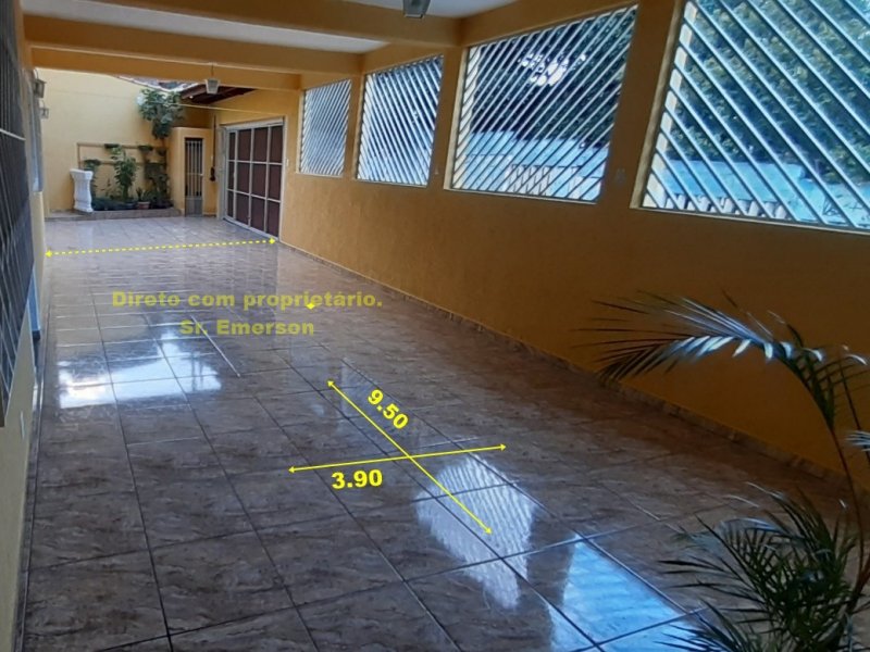 Casa à venda Vila Industrial com 212m² e 3 quartos por R$ 680.000 - 1722300385-garagem-1.jpg