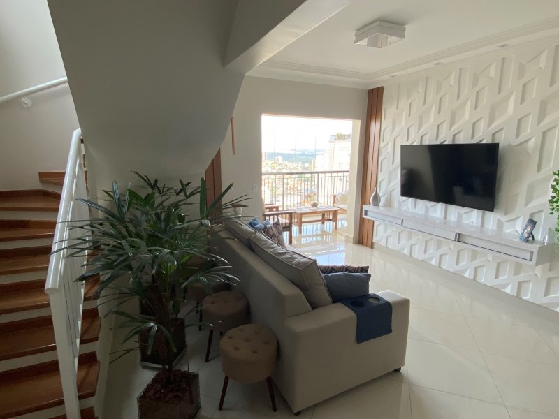 Cobertura à venda Jardim Tupanci com 196m² e 3 quartos por R$ 1.250.000 - 640800197-img-7775.jpg