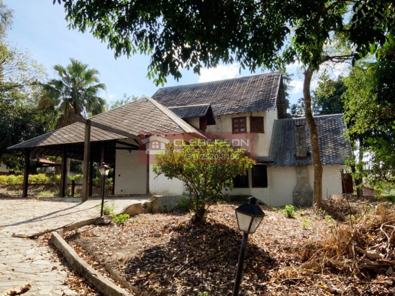 Casa à venda Trevo com 505m² e 5 quartos por R$ 1.500.000 - 1856954707-365a6077-ea33-4cc5-8ee2-6aeaa33538b2.jpeg