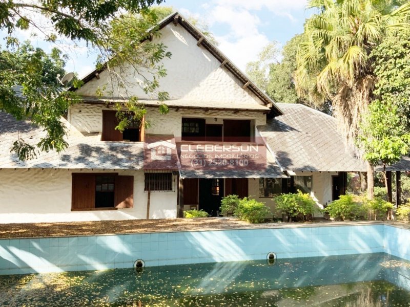 Casa à venda Trevo com 505m² e 5 quartos por R$ 1.500.000 - 987914586-2ea5ae3c-8de2-4bcb-82f0-7a603fff9e5c.jpeg