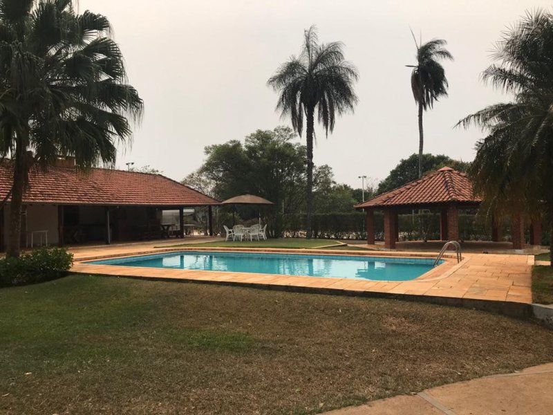 imóvel com 750m² - Tibaia de São Fernando II - São Carlos