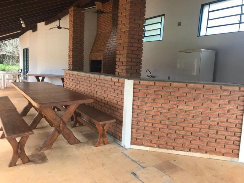 imóvel com 750m² - Tibaia de São Fernando II - São Carlos