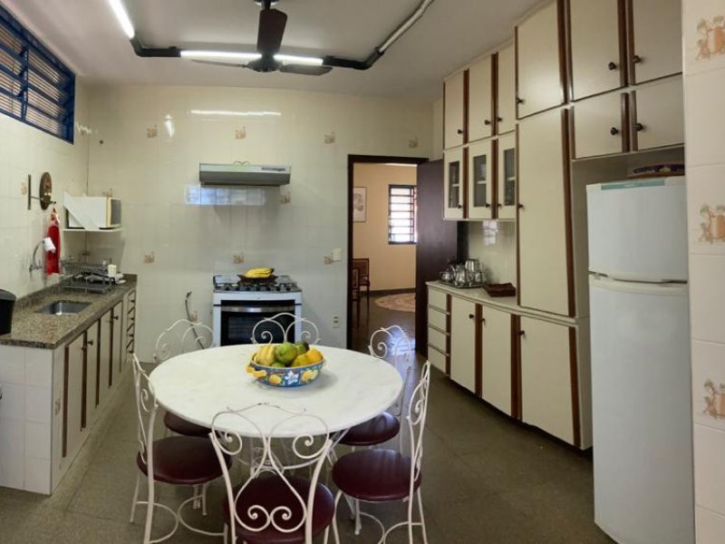 imóvel com 750m² - Tibaia de São Fernando II - São Carlos