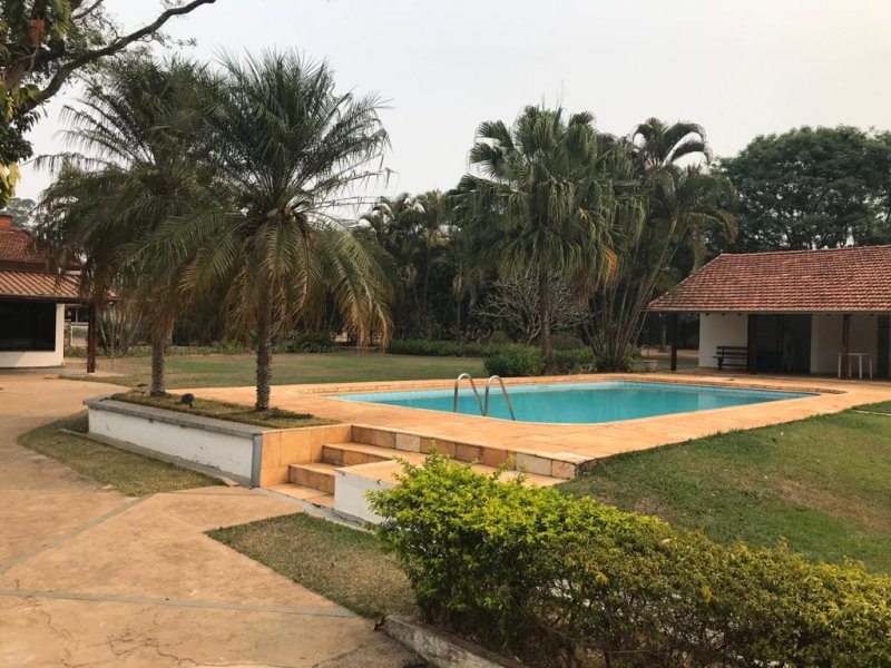 imóvel com 750m² - Tibaia de São Fernando II - São Carlos