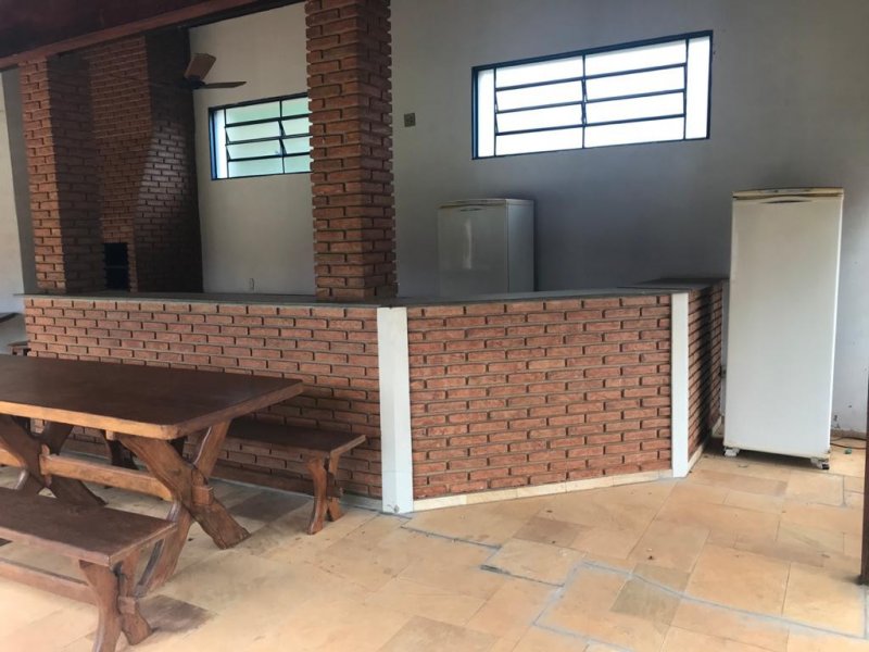 imóvel com 750m² - Tibaia de São Fernando II - São Carlos