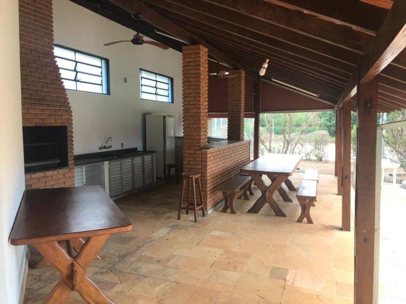 imóvel com 750m² - Tibaia de São Fernando II - São Carlos