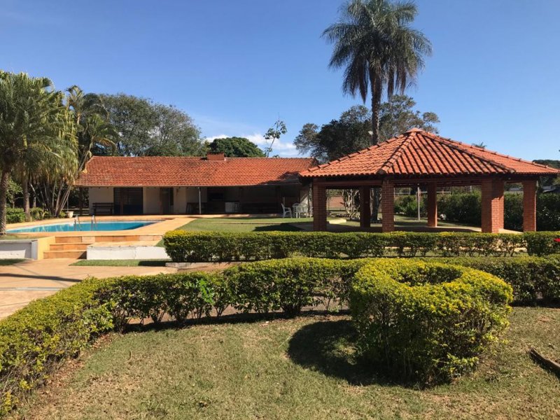 imóvel com 750m² - Tibaia de São Fernando II - São Carlos