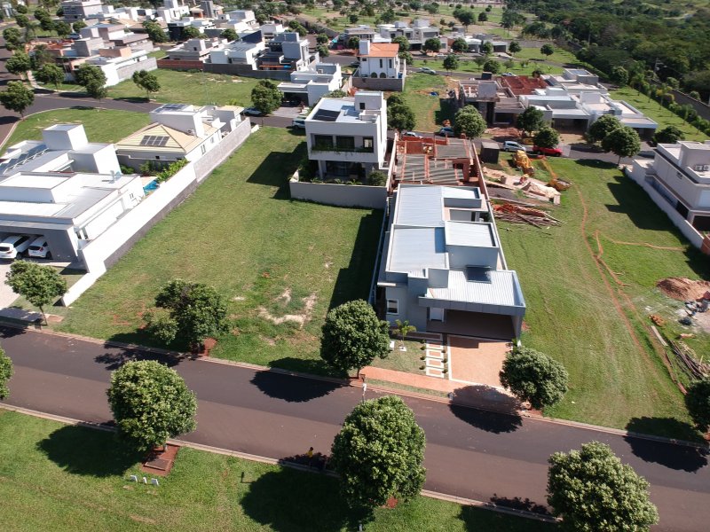 Casa de condomínio à venda Jardim Gardênias com 181m² e 3 quartos por R$ 850.000 - 1151486739-org-7df45af870327de1-1616436600000.jpg