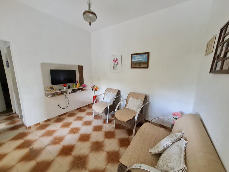 imóvel com 360m² - Laranjal - São Gonçalo