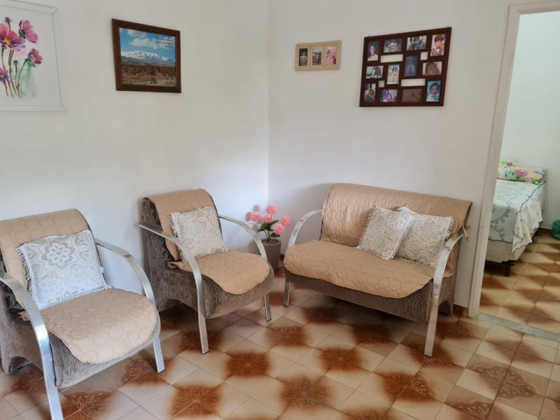 imóvel com 360m² - Laranjal - São Gonçalo