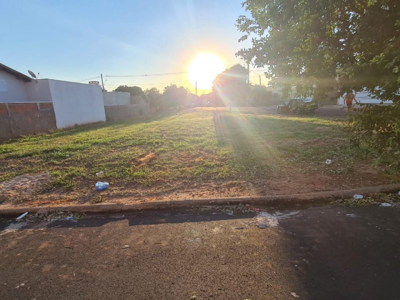Terreno à venda Centro com 365m² e 1 quarto por R$ 110.000 - 426923383-img-20210615-wa0019.jpg