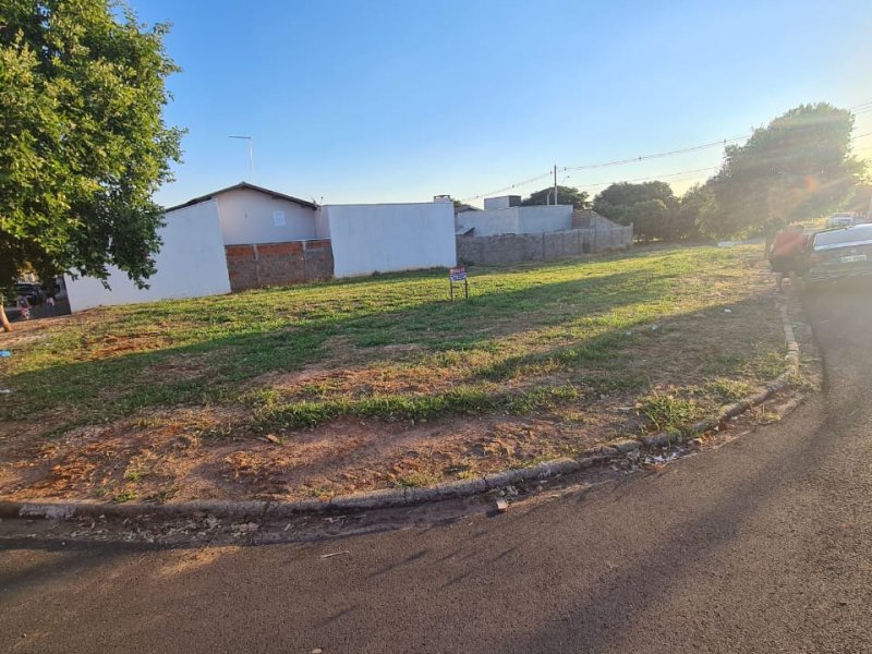 Terreno à venda Centro com 365m² e 1 quarto por R$ 110.000 - 556166300-img-20210615-wa0020.jpg
