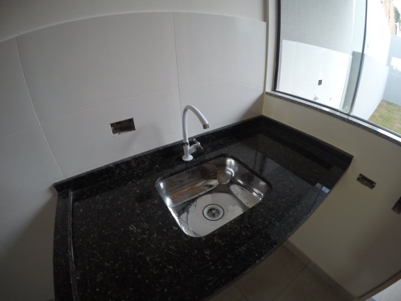 Casa à venda Parque Universidade com 64m² e 2 quartos por R$ 239.000 - 1108573971-gopr1307.JPG