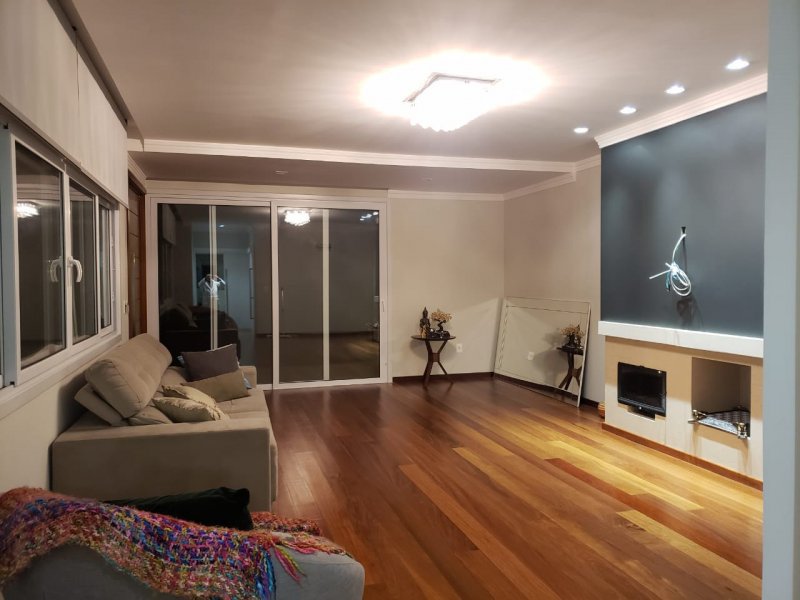 Casa à venda Centro com 350m² e 3 quartos por R$ 1.400.000 - 244659021-whatsapp-image-2021-06-24-at-11.jpeg