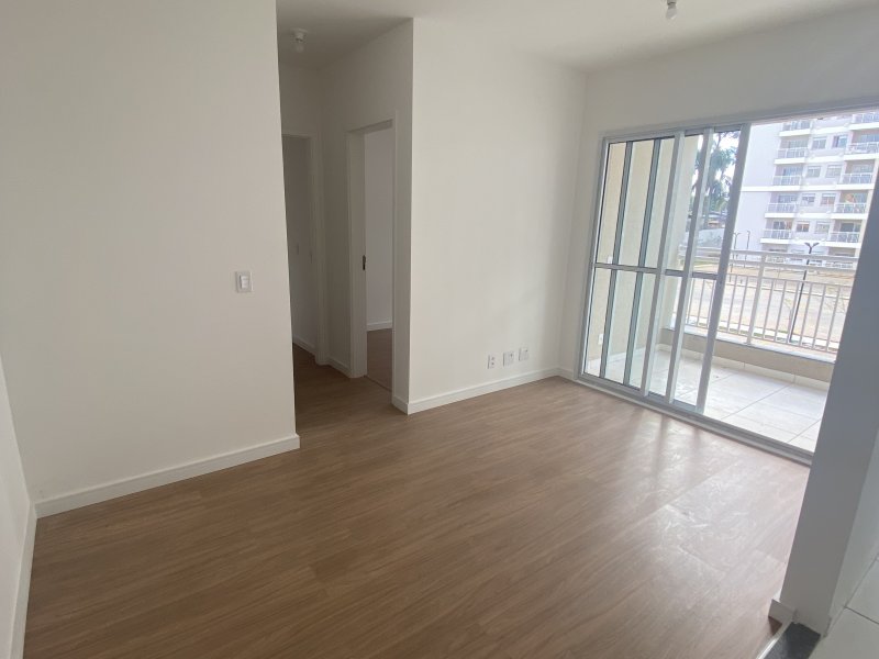 Apartamento para alugar Itapark Res. com 49m² e 2 quartos por R$ 1.300 - 1042020760-img-5230.JPG