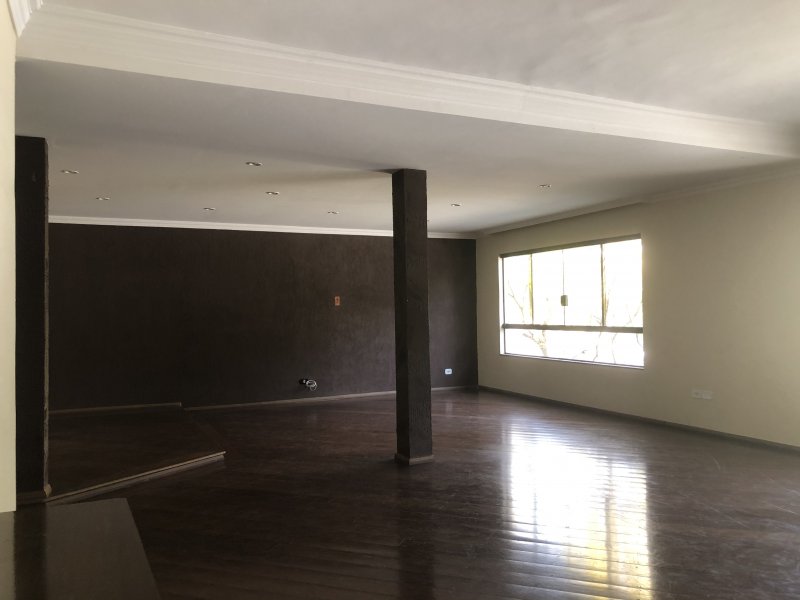 Casa à venda Jardim do Golf I com 400m² e 4 quartos por R$ 1.600.000 - 1285803734-bd5612e3-1a77-45cb-a69e-a5cf0c75ea5f.jpeg