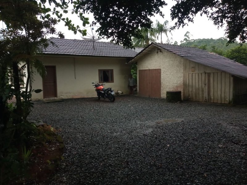 Sítio à venda Rio Bonito (Piraberaba) com 28m² e 2 quartos por R$ 1.300.000 - 1629615119-30ecb44a-1287-40ad-a3f0-16823b9feec8.jpg