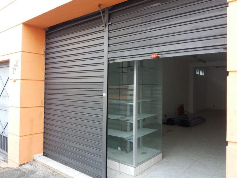 Casa à venda Vila Tereza com 2162m² e 3 quartos por R$ 650.000 - 1392939711-frente-da-loja-3.jpeg