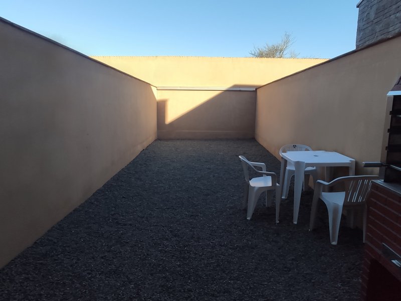 Casa à venda Vila Nova com 70m² e 2 quartos por R$ 260.000 - 578007868-img-20210612-153008.jpg