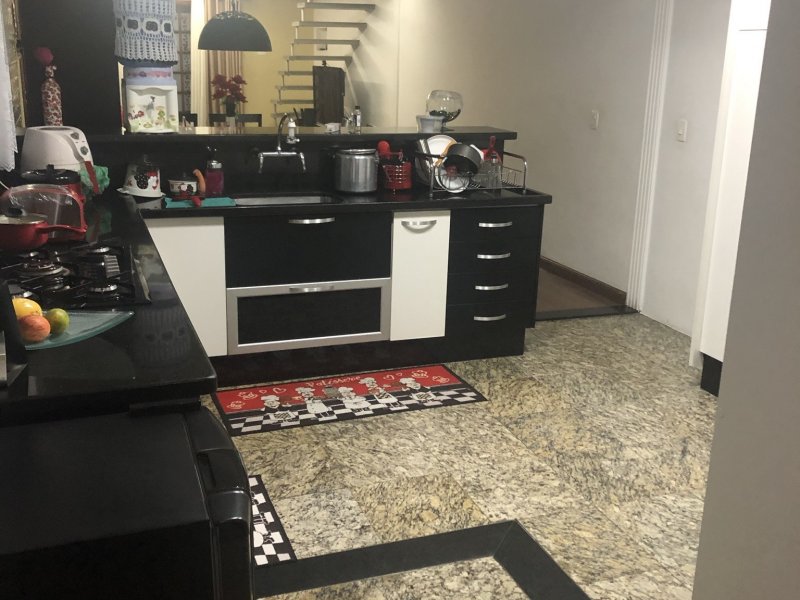 Casa à venda Vila Medeiros com 227m² e 3 quartos por R$ 750.000 - 1854447768-17.JPEG