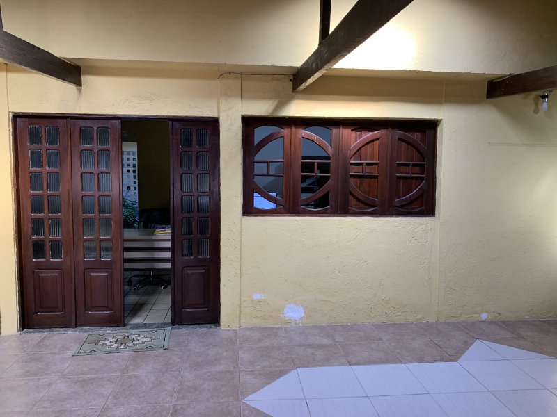 Casa à venda Areias com 193m² e 3 quartos por R$ 550.000 - 993558196-b47e3908-4c48-48d2-803b-e76cbd808441.jpeg