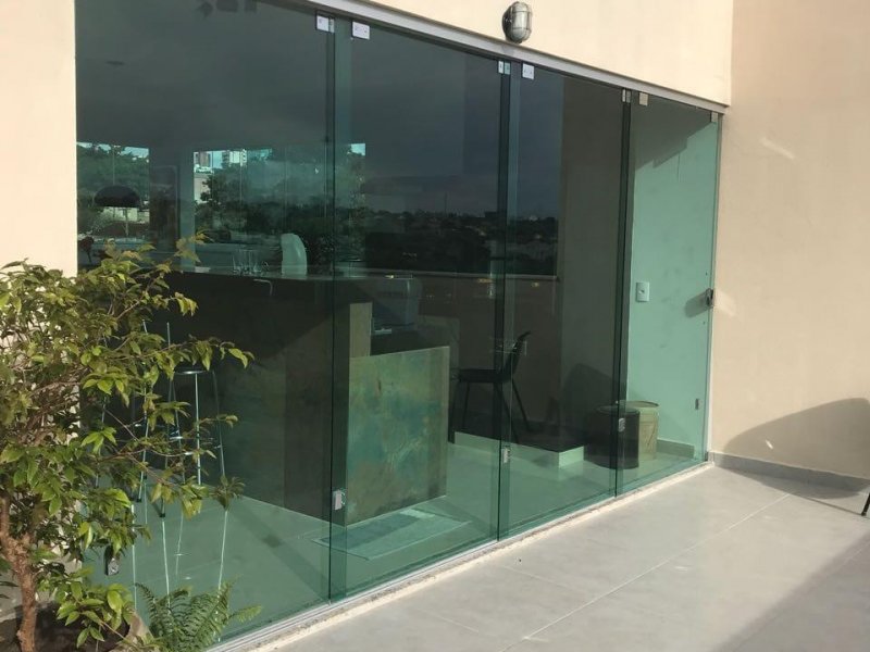 imóvel com 205m² - Daniel Fonseca - Uberlândia