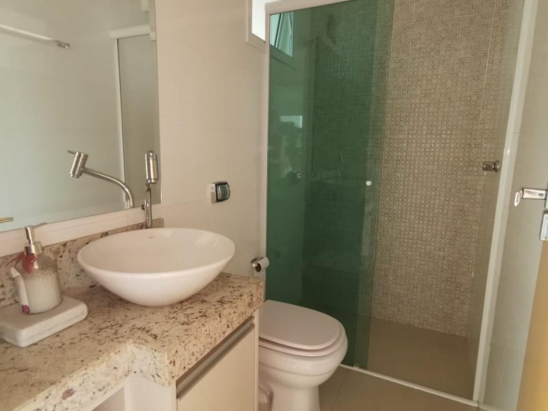 imóvel com 205m² - Daniel Fonseca - Uberlândia