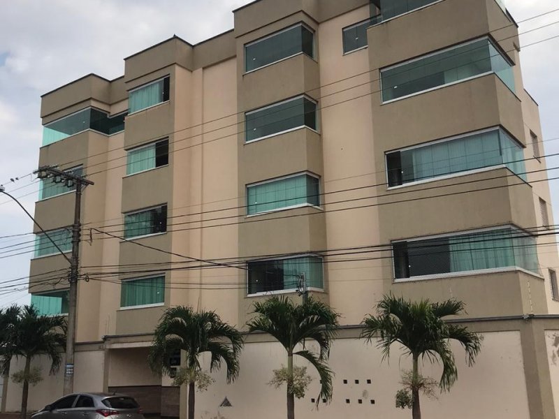 imóvel com 205m² - Daniel Fonseca - Uberlândia
