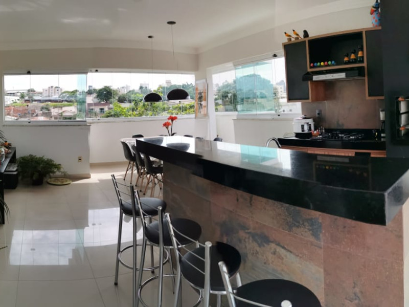 imóvel com 205m² - Daniel Fonseca - Uberlândia