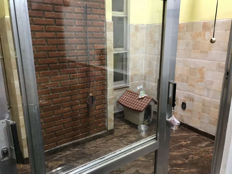 Casa à venda Vila Caminho do Mar com 300m² e 5 quartos por R$ 2.200.000 - 956181736-c4a63475-848f-4886-8a8d-ea60c704162e.jpeg