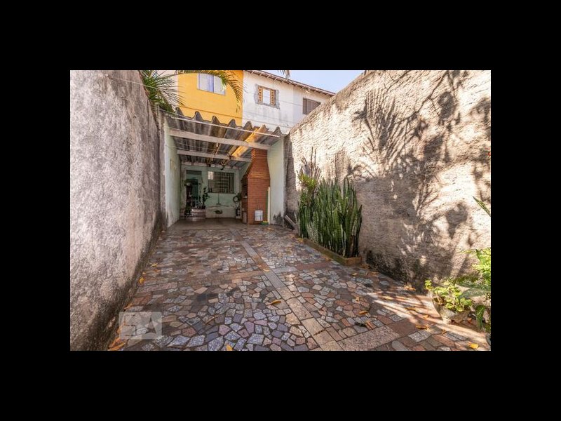 Casa à venda Vila Primavera com 108m² e 2 quartos por R$ 425.000 - 834322508-casa-quintal.jpg