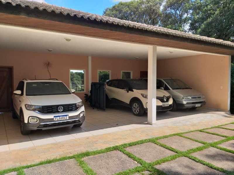 Casa de condomínio à venda Granja Viana com 481m² e 4 quartos por R$ 3.500.000 - 1958840169-0garage3.jpg